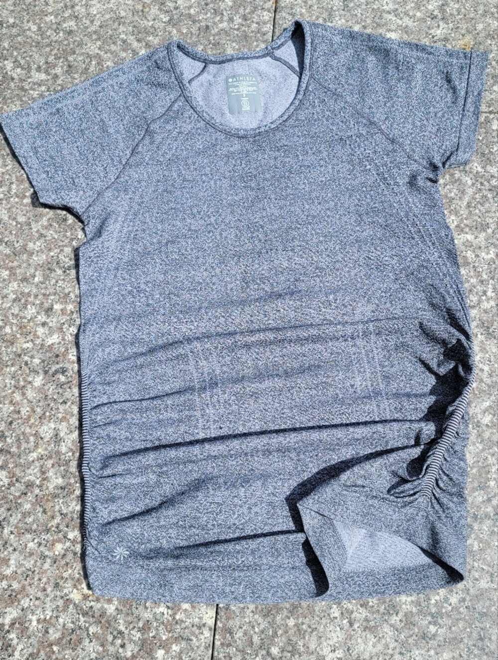 Athleta short sleeve top